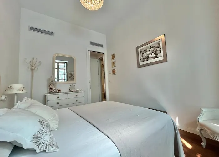 Sebastian Souviron 3 By Pineapple Homes Málaga
